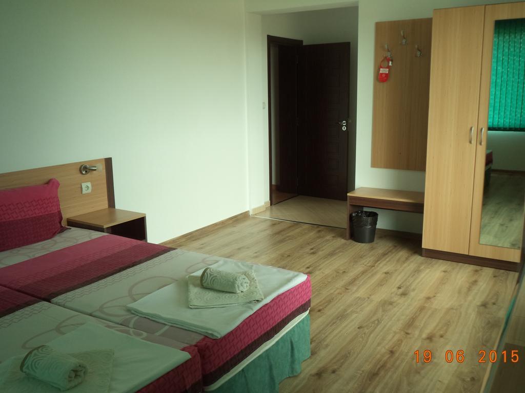 Sveti Georgi Guest House Sozopol Kamer foto