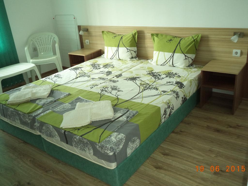 Sveti Georgi Guest House Sozopol Kamer foto