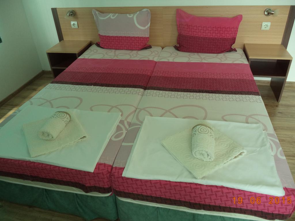 Sveti Georgi Guest House Sozopol Buitenkant foto
