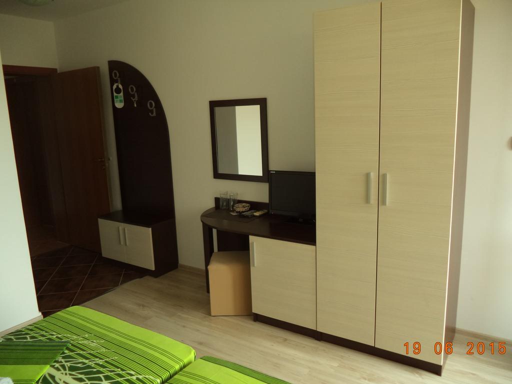 Sveti Georgi Guest House Sozopol Buitenkant foto