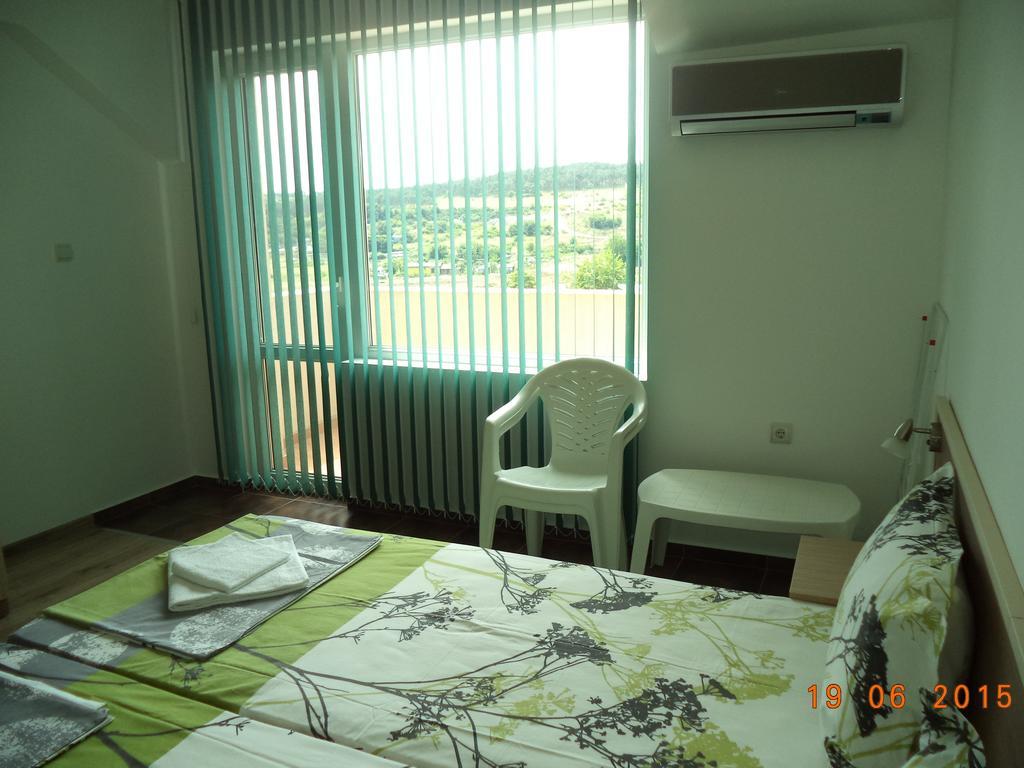 Sveti Georgi Guest House Sozopol Buitenkant foto