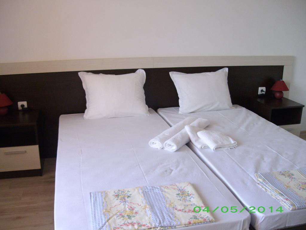 Sveti Georgi Guest House Sozopol Buitenkant foto