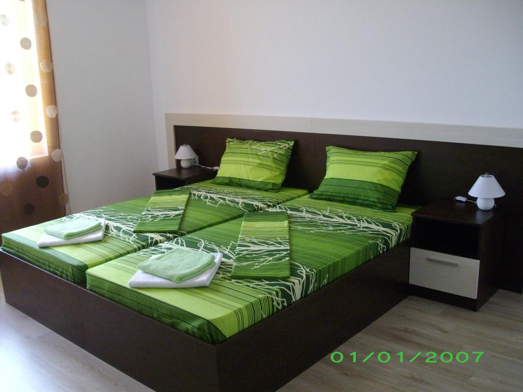 Sveti Georgi Guest House Sozopol Buitenkant foto