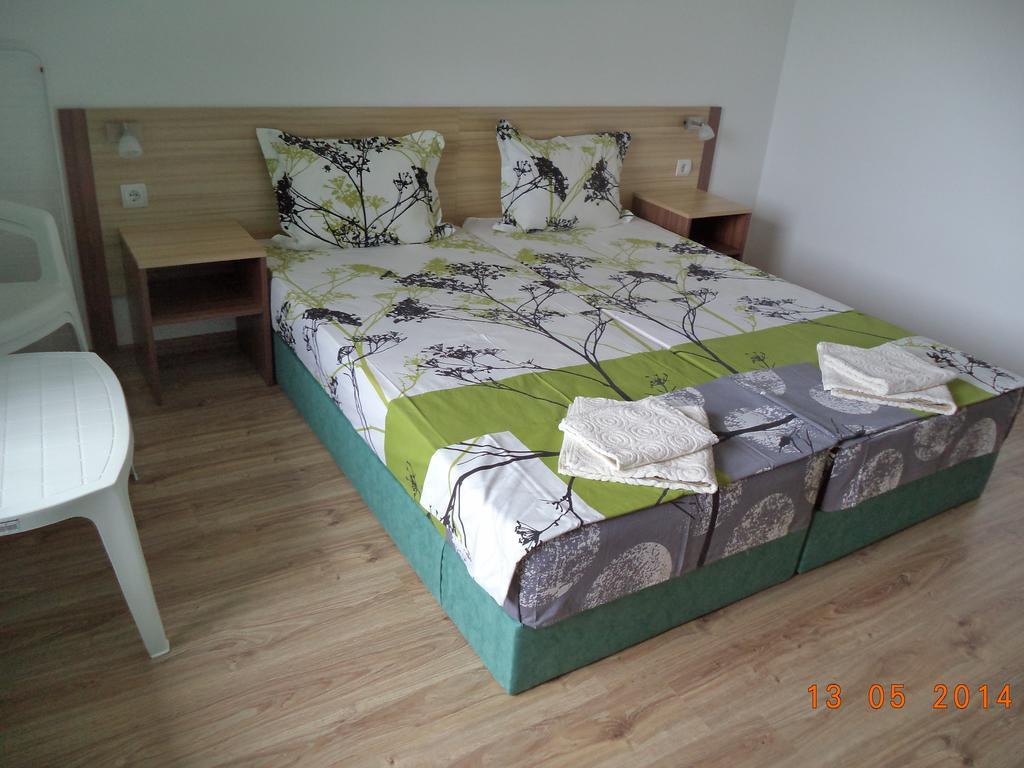 Sveti Georgi Guest House Sozopol Buitenkant foto