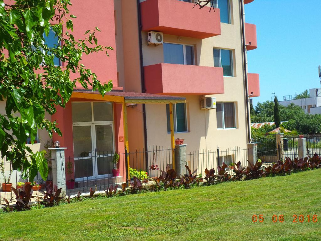 Sveti Georgi Guest House Sozopol Buitenkant foto