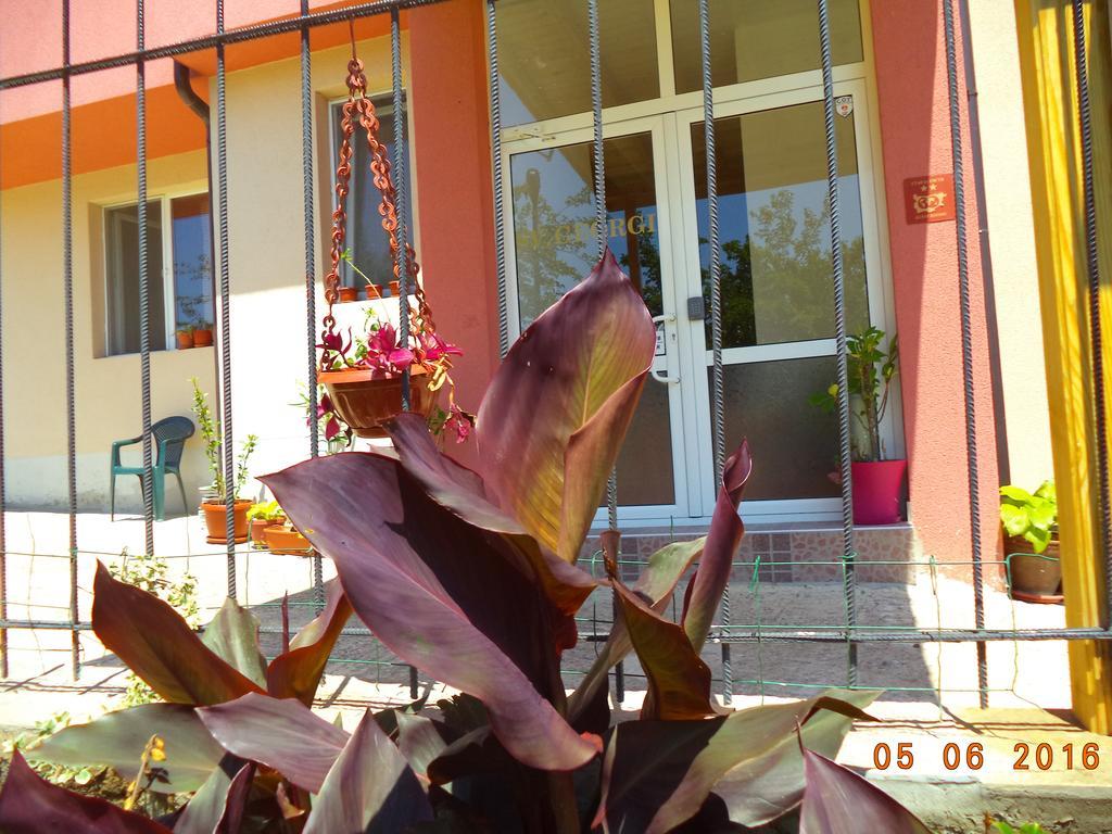 Sveti Georgi Guest House Sozopol Buitenkant foto
