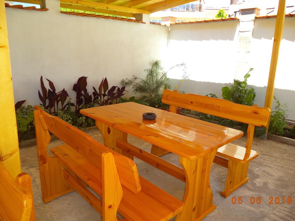 Sveti Georgi Guest House Sozopol Buitenkant foto