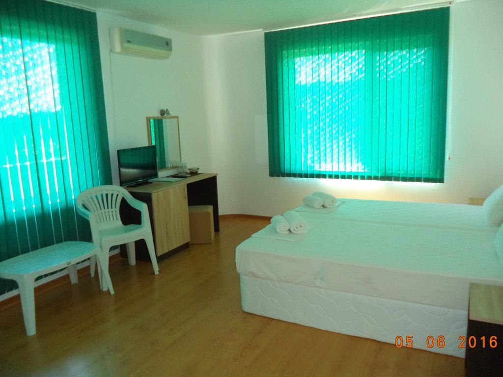 Sveti Georgi Guest House Sozopol Buitenkant foto